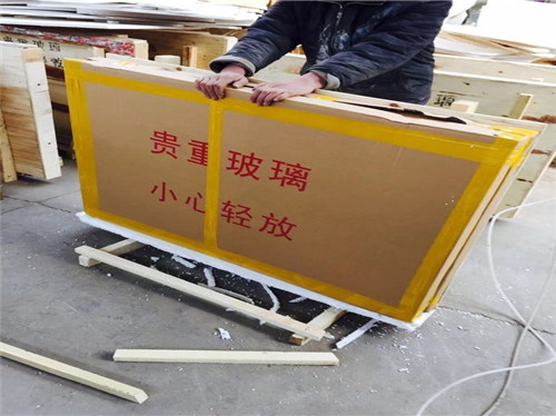 鉛玻璃X光DR機(jī)房鉛玻璃射線(xiàn)防護(hù)